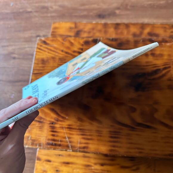 Vintage 1982 The Bicycle Man Japanese Paperback Book - Picture 10 of 10